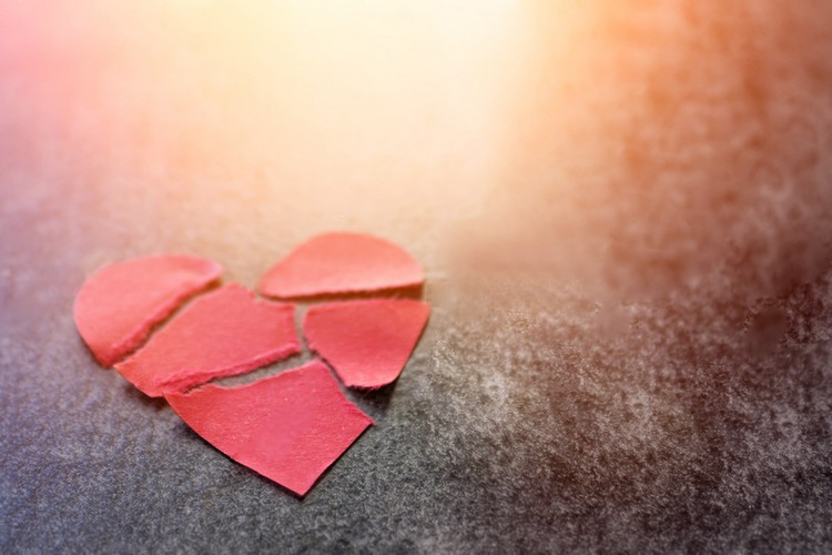 發現老婆外遇該怎麼處理?不想提離婚就透過挽回感情諮詢找方法